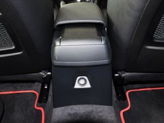 2013款 sDrive20i 2.0T 运动设计套装 5座