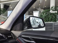 2013款 sDrive20i 2.0T 运动设计套装 5座