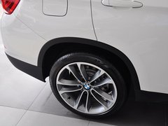 2013款 sDrive20i 2.0T 运动设计套装 5座