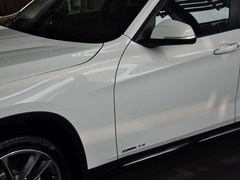 2013款 sDrive20i 2.0T 运动设计套装 5座