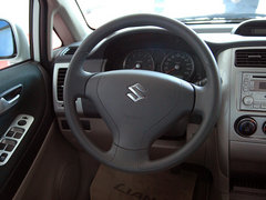 2005款 三厢 1.6 手动 豪华型