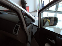 2005款 三厢 1.6 手动 豪华型