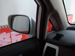 2005款 三厢 1.6 手动 豪华型
