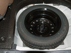 2005款 三厢 1.6 手动 豪华型