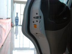 2005款 三厢 1.6 手动 豪华型