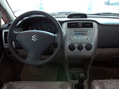2005款 三厢 1.6 手动 豪华型