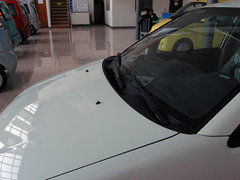 2005款 三厢 1.6 手动 豪华型