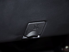 2013款 1.5L AMT 豪华版