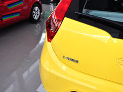 2013款 1.5L AMT 豪华版