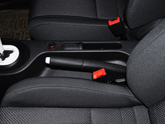 2013款 1.5L AMT 豪华版