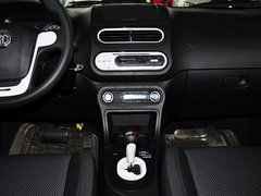 2013款 1.5L AMT 豪华版
