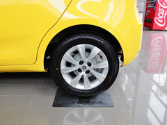 2013款 1.5L AMT 豪华版