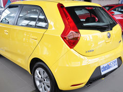 2013款 1.5L AMT 豪华版