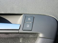 2013款 Sportback 30TFSI 1.4T AT 豪华型