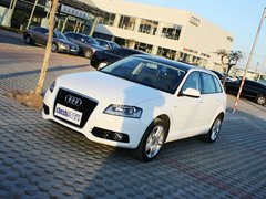 2013款 Sportback 30TFSI 1.4T AT 豪华型