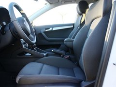 2013款 Sportback 30TFSI 1.4T AT 豪华型