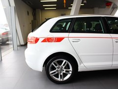 2013款 Sportback 30TFSI 1.4T AT 豪华型