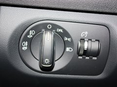 2013款 Sportback 30TFSI 1.4T AT 豪华型