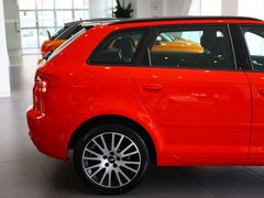 2013款 Sportback 30TFSI 1.4T AT 豪华型