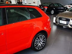 2013款 Sportback 30TFSI 1.4T AT 豪华型