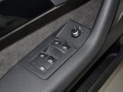 2013款 Sportback 30TFSI 1.4T AT 舒适型