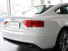 2013款 2.0T Sportback 40TFSI quattro