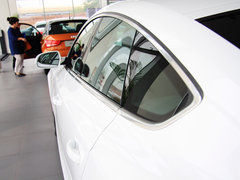 2013款 2.0T Sportback 40TFSI quattro