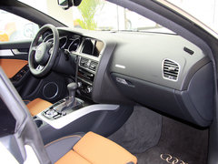 2013款 2.0T Sportback 40TFSI quattro