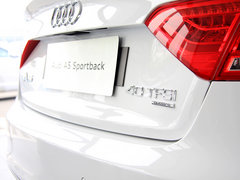 2013款 2.0T Sportback 40TFSI quattro