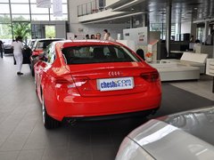 2013款 2.0T Sportback 40TFSI