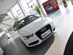 2013款 2.0T Cabriolet 40TFSI