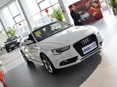 2013款 2.0T Cabriolet 40TFSI