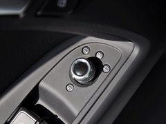 2013款 2.0T Cabriolet 40TFSI
