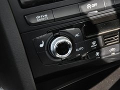 2013款 2.0T Cabriolet 40TFSI