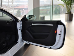 2013款 2.0T Coupe 40TFSI