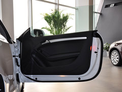 2013款 2.0T Coupe 40TFSI