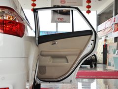 2013款 劲悦版 2.0L 手动 尊贵型 5座