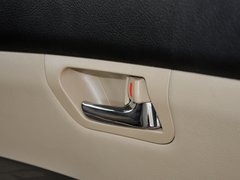 2013款 劲悦版 2.0L 手动 尊贵型 5座
