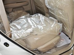 2013款 劲悦版 2.0L 手动 尊贵型 5座