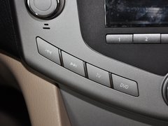 2013款 劲悦版 2.0L 手动 尊贵型 5座