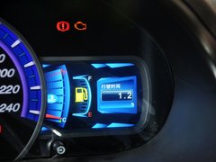 2013款 劲悦版 2.0L 手动 尊贵型 5座
