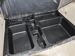 2013款 劲悦版 2.0L 手动 尊贵型 5座