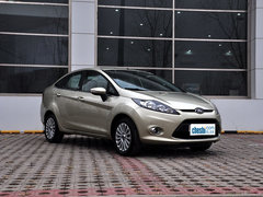 2009款 三厢 1.5L 手动 时尚型