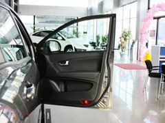 2013款 2.0L 自动 汽油两驱精英型 5座