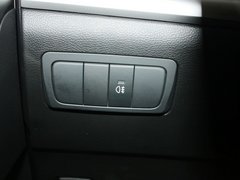 2013款 2.0L 自动 汽油两驱精英型 5座