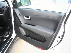 2013款 2.0L 自动 汽油两驱精英型 5座