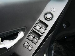 2013款 2.0L 自动 汽油两驱精英型 5座