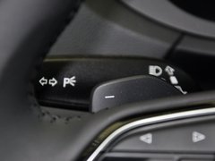 奥迪Q3 2013款 2.0T 35 TFSI quattro豪华型 5座