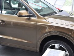 奥迪Q3 2013款 2.0T 35 TFSI quattro豪华型 5座