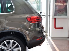 2013款 2.0TSI 自动 四驱旗舰版